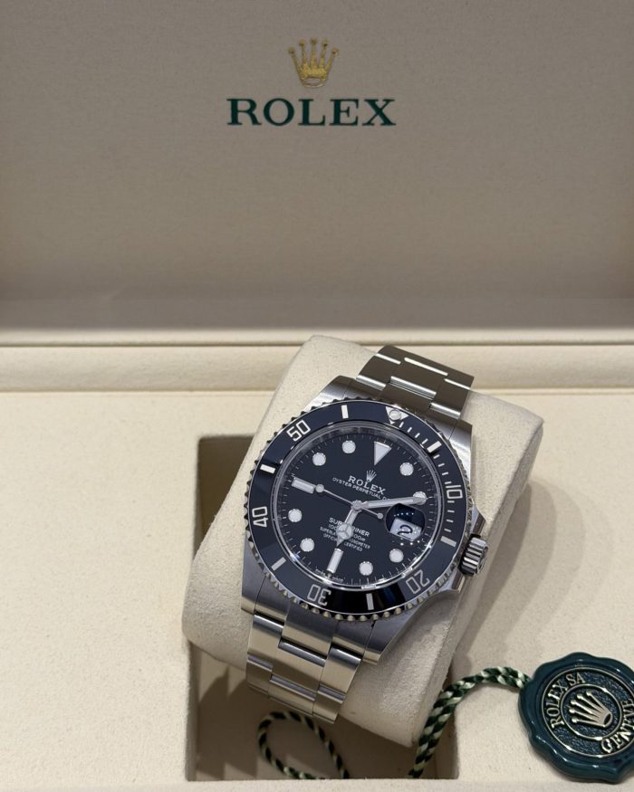 Rolex 126610LN Submariner