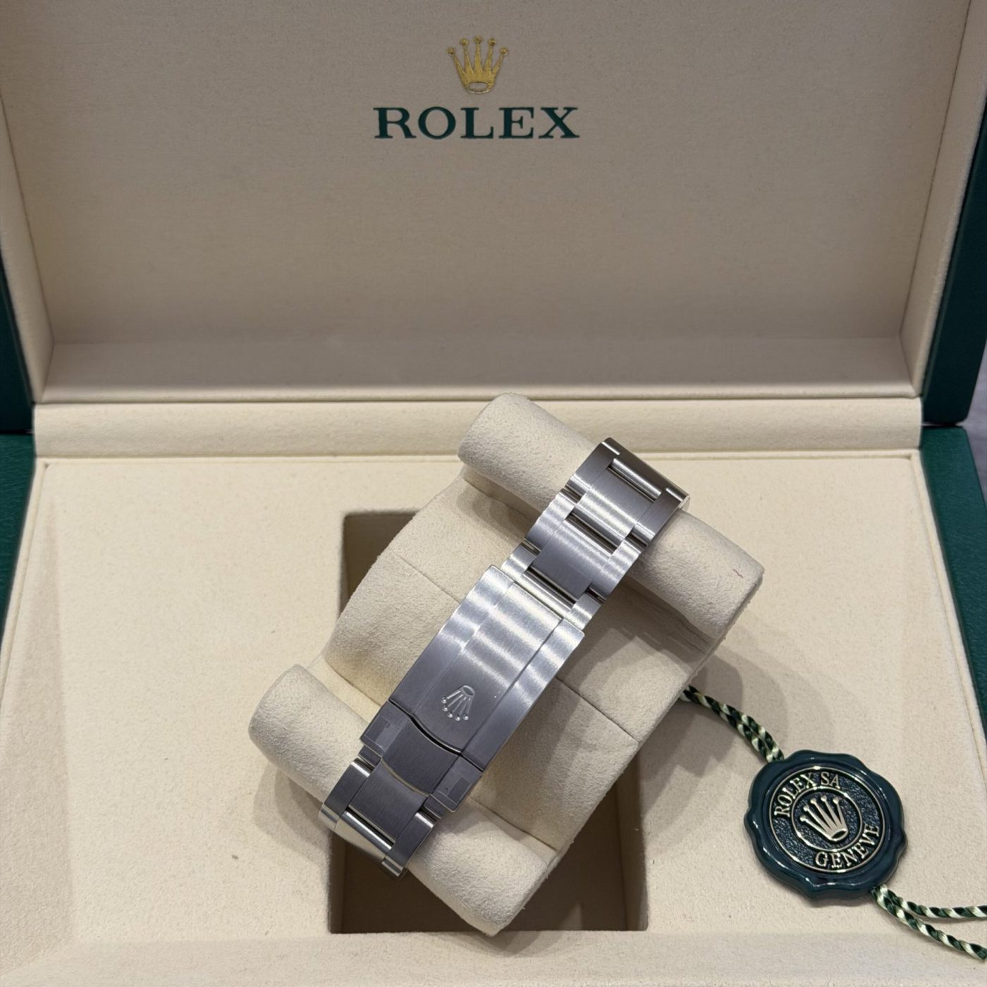 Rolex OP Pistachio, foto 2 di 4