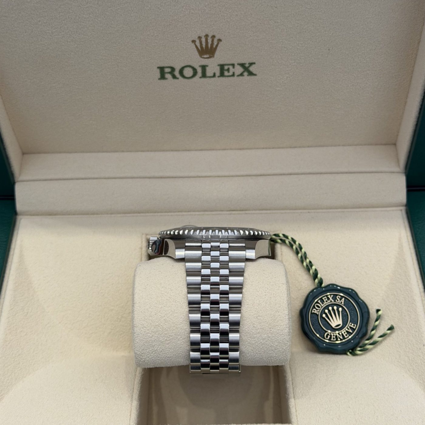 Rolex Batman, foto 3 di 4