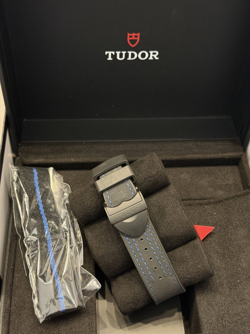 Tudor Ceramica Blu 79210CNU, foto 2 di 2