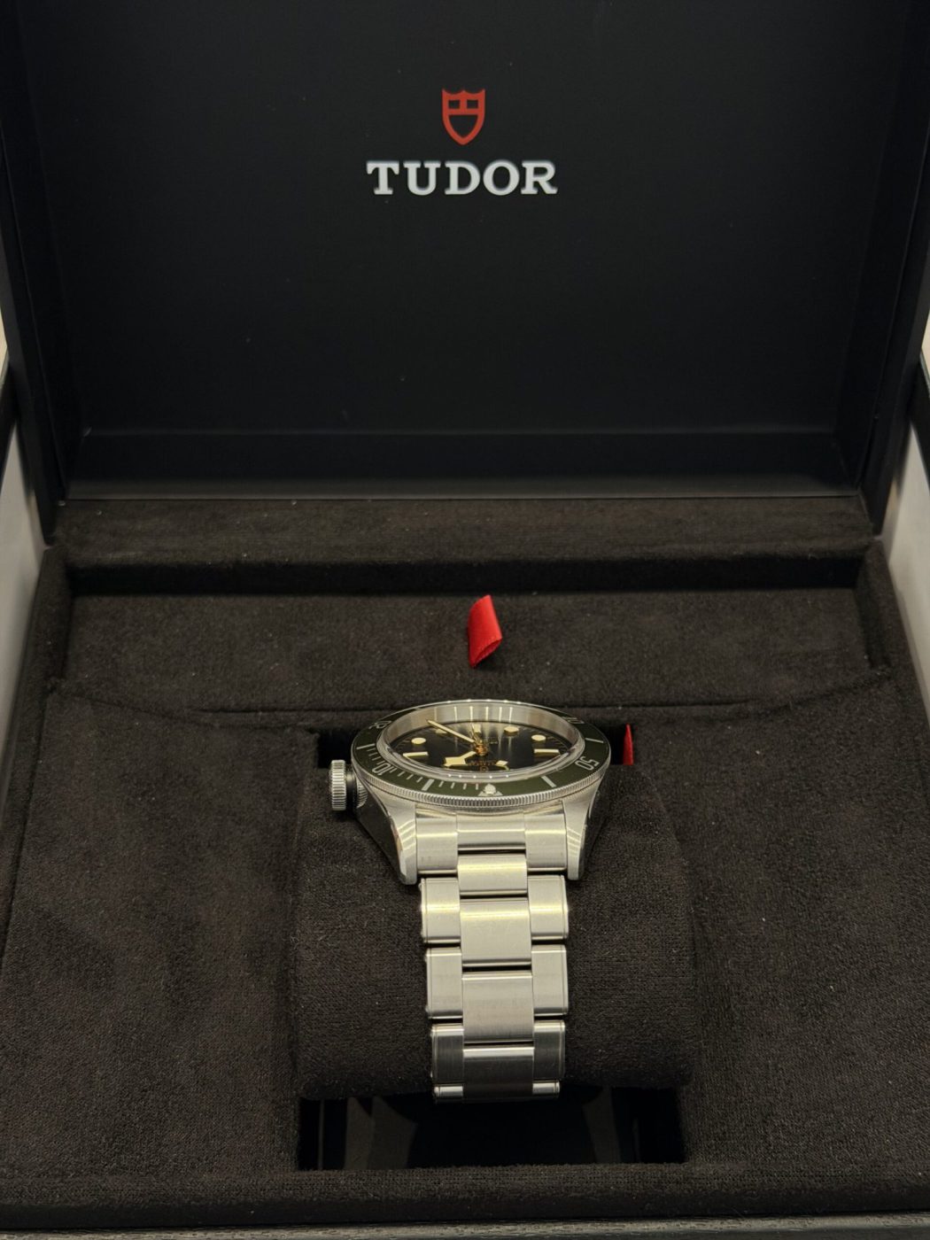 Tudor Harrods, foto 3 di 4