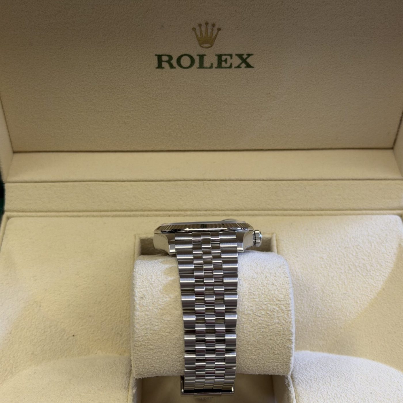 Rolex Datejust 126234 Nero, foto 3 di 4