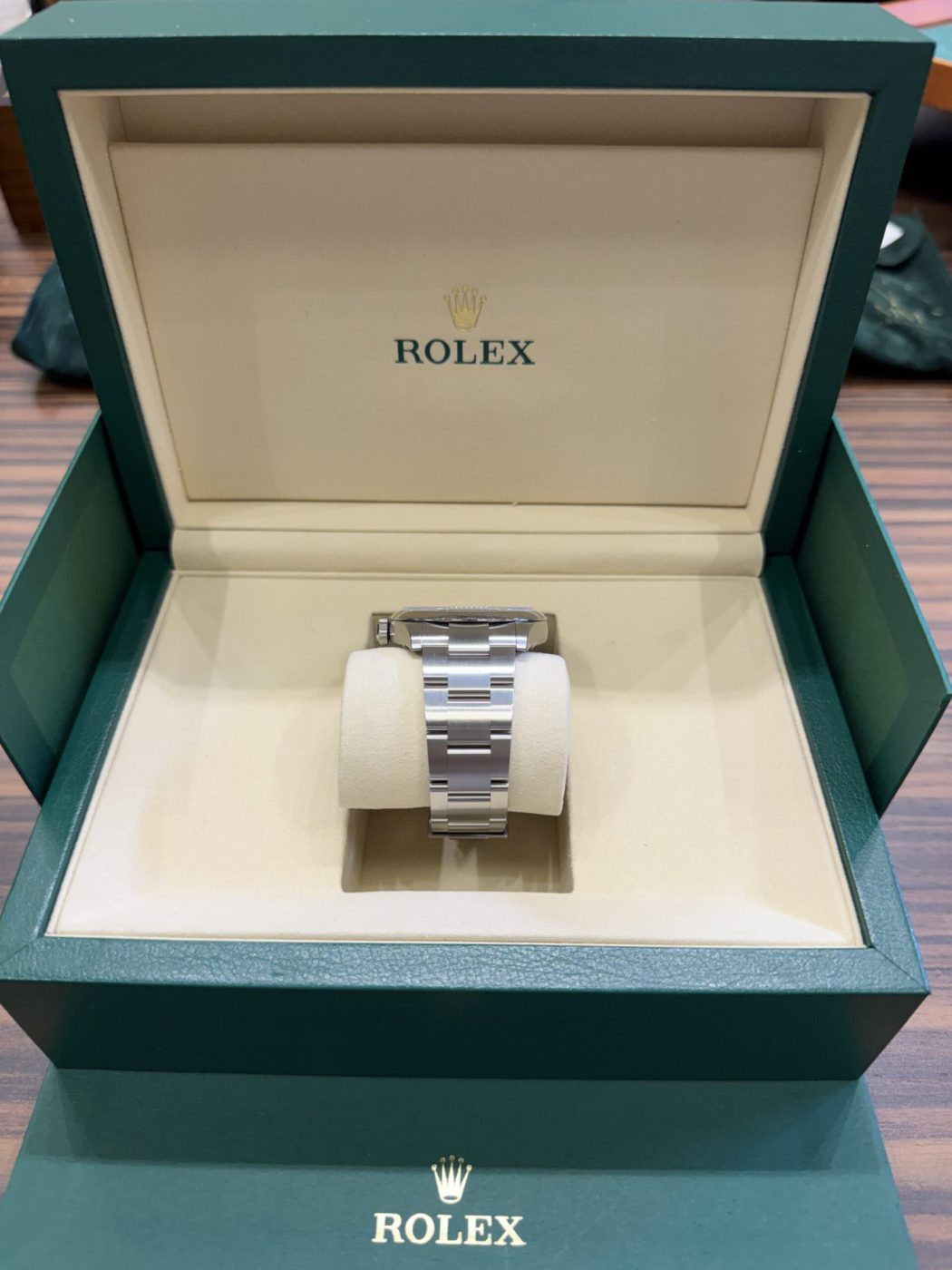 Rolex Oyster Perpetual 41 mm Beige, foto 2 di 4